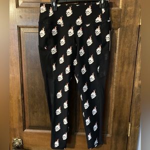 NWT Torrid size 0 Skulls and Flames Active Leggings with Mesh